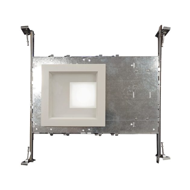 DLQ5_FrontLit